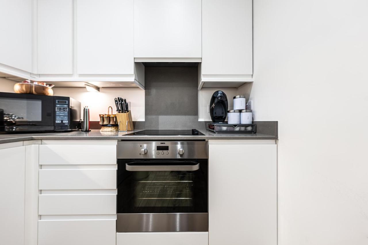 Mission Wave - Venture Apartment Staines-upon-Thames Dış mekan fotoğraf